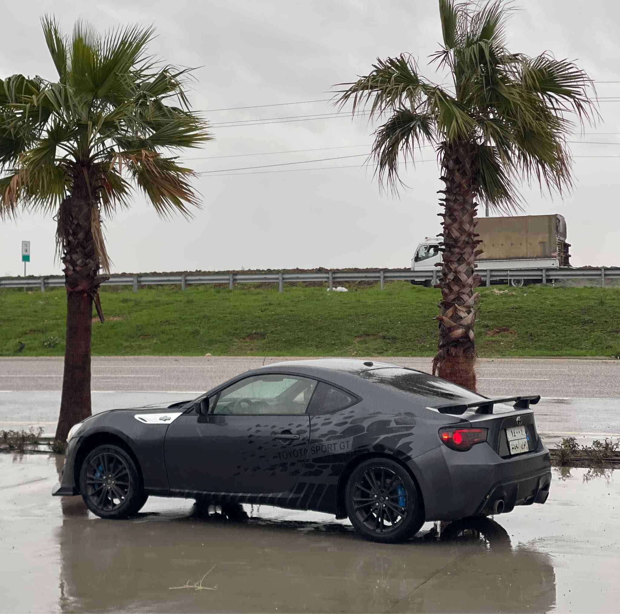 رقم كورك - ***********
واتساب -***********
للبيع و مراوسه 
سيارة تويوتا GT موديل 2014  فول مواصفات ماعدا فتحه سقف سياره حيل جديد بدون مسرف گير محرك vvt تويوتا شرط محرك 6 سلندر گير محرك كهربائيات كله جديد و شرط سعرها 78 ورقه و مجال بيها 4 ورقه غرامه تحويل شرط سياره حيزام صبغ مكان السياره عقره بين اربيل و دهوك اكر, نينوى
