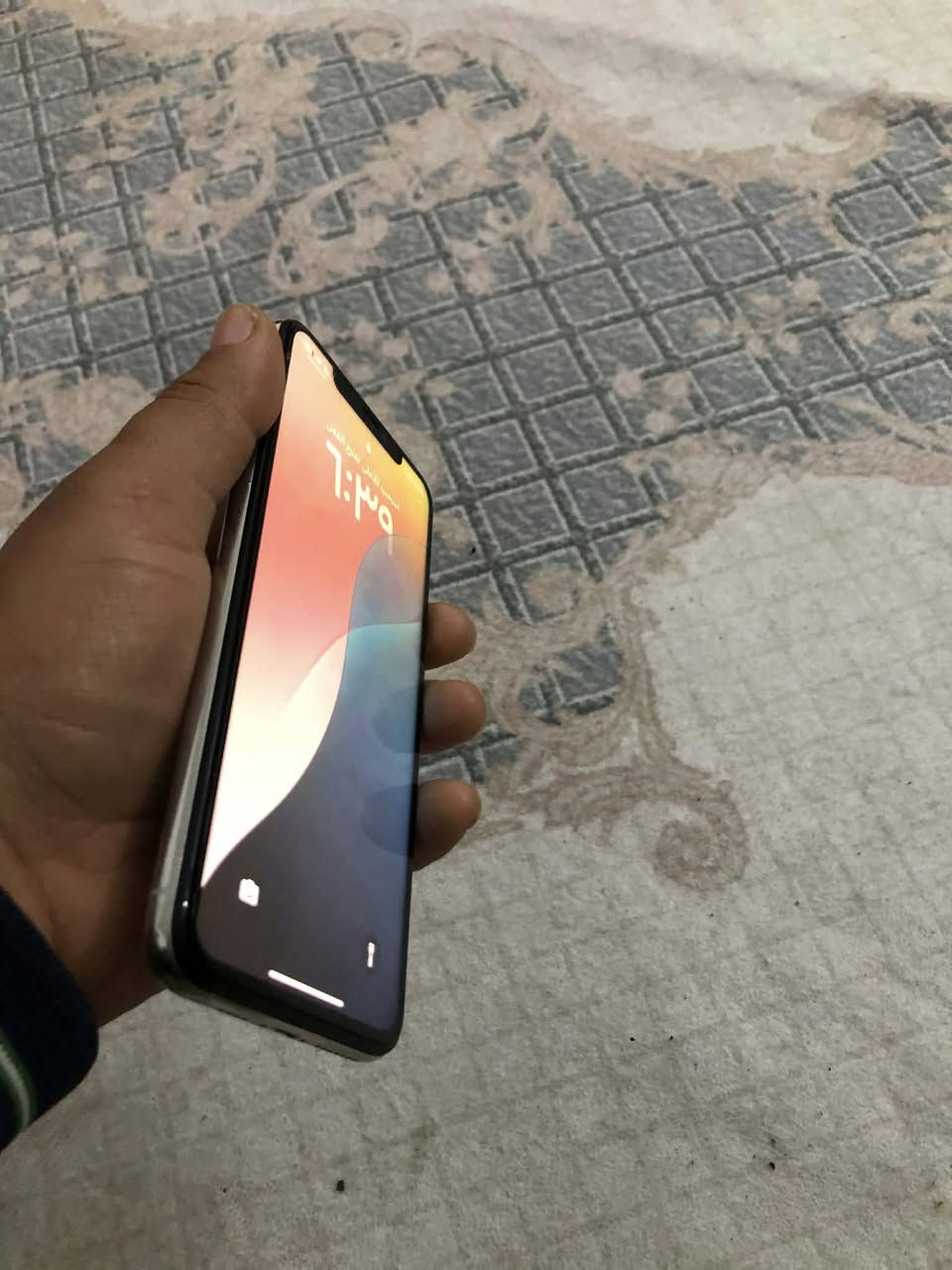 آيفون اكس ماكس إس  ذاكره ٢٥٦ جهاز مبدل شاشه فقط جهاز نضيف حيل بطاريه ٨٣ بلادي فقط شاشه 60 فريم ببجي رزانه والعب جهاز شغال كامل فيس إيدي شغال كلشي بيه شغال مبدل شاشه اصلي جي اكس السعر 225وبي مجال   رقمي ‭٠٧٨٠ ٠٣٦ ٧٤٦٢‬
