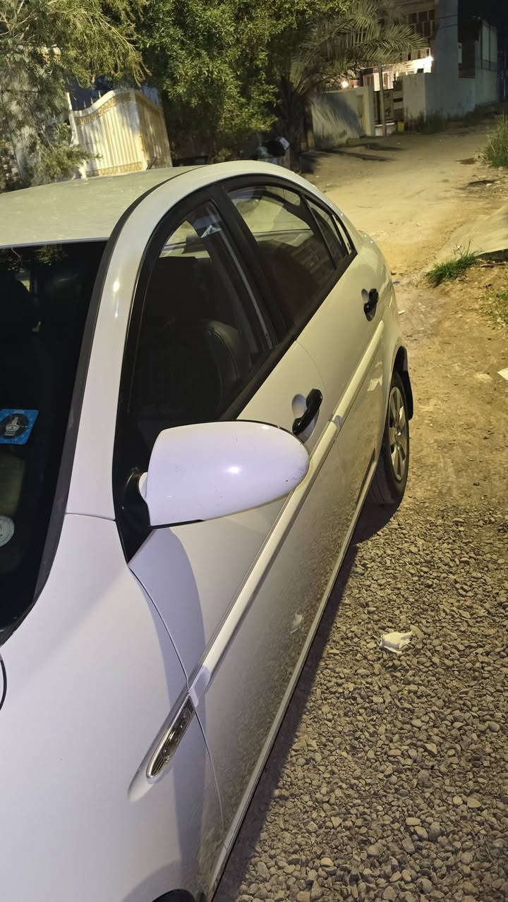 السلام عليكم اكسنت موديل ٢٠٠٨ رقم بغداد بأسمي سياره كامله تبريد تدفئه ضرر نص بابين عكس سايق بس صابغينهن سوه والسونار مرفق بالصور السعرى٨٤ وبيهه مجال قليل كلش للاتصال ***********
