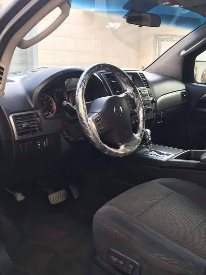 سلام عليكم
نيسان ارماده مديل 2008
سياره كير مبدل جديد 
كهربائيّ كل شغل بيهن كم ملاحضه 
8راكب 
مستعجل على بيع 
سعر مناسب 90
ارقام الهاتف ***********
عنوان بلديات شارع الكهربا
