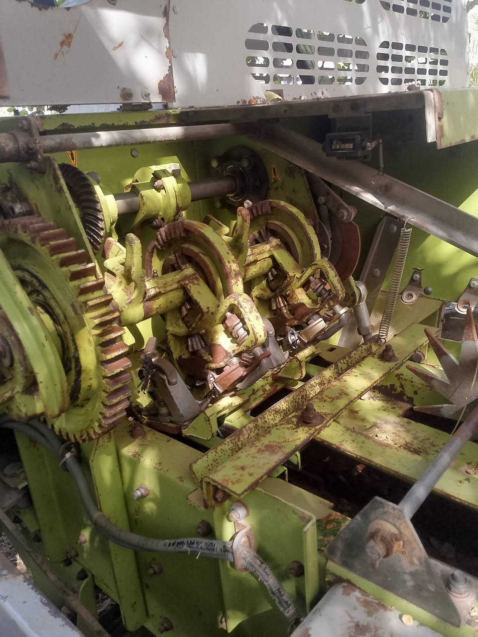 كابسه موديل 18للييع للبيع مكفول كفاله عامه من الطك والحيم وادامه كامله مجموعته مجموعة الشركه لاااستفسار الاتصال على الرقم ‏‪***********‬‏
