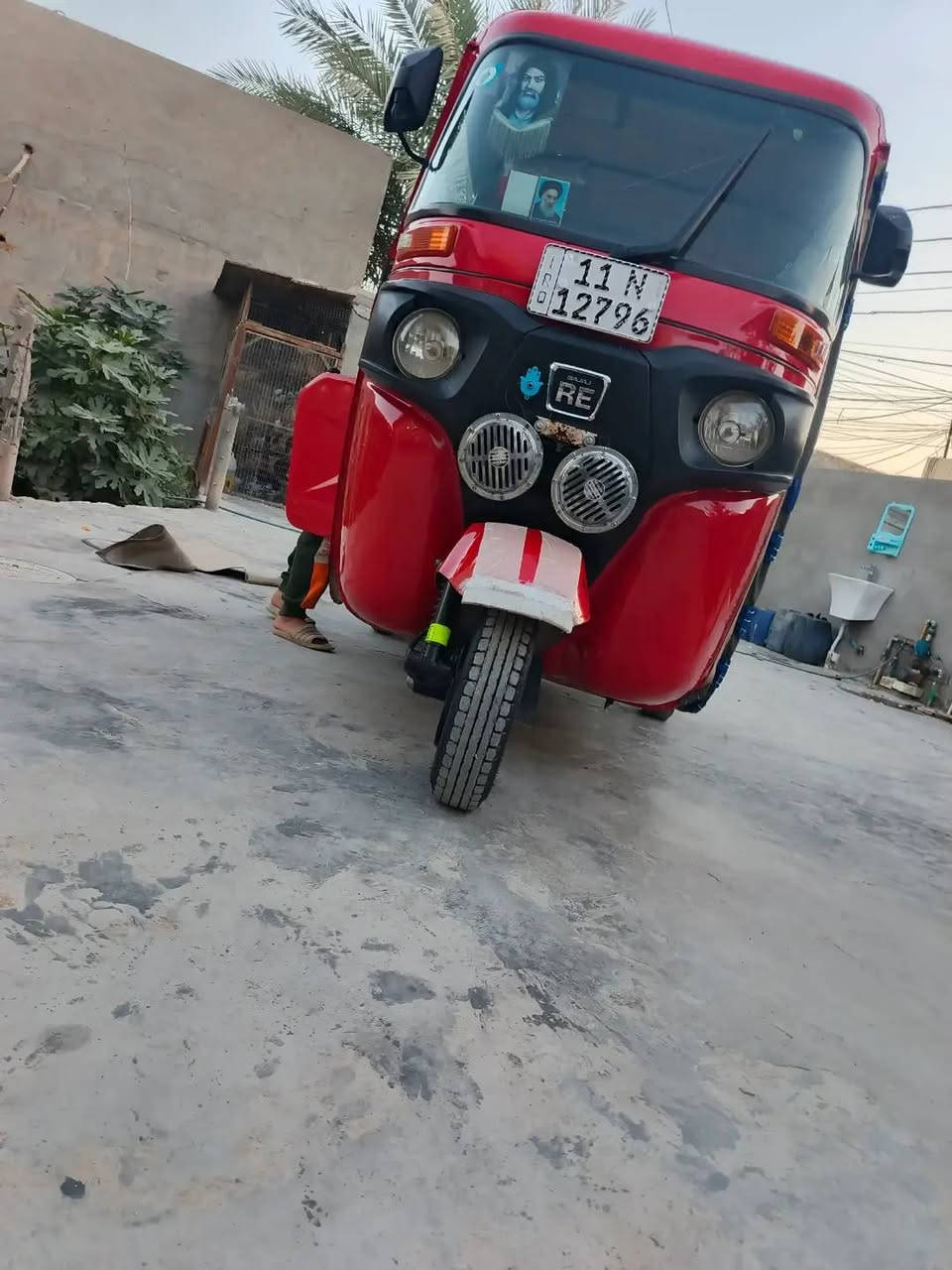 سلام عليكم للبيع موديل 22شهر ال10رقم بغداد بسمي التكتك بيه لغد يسره والتكمه والباقي كفاله مكينه كير أكسل مكينه سبانه ممدوده عليه مكاني بغداد مدينه الصدر 
***********
***********وتساب
