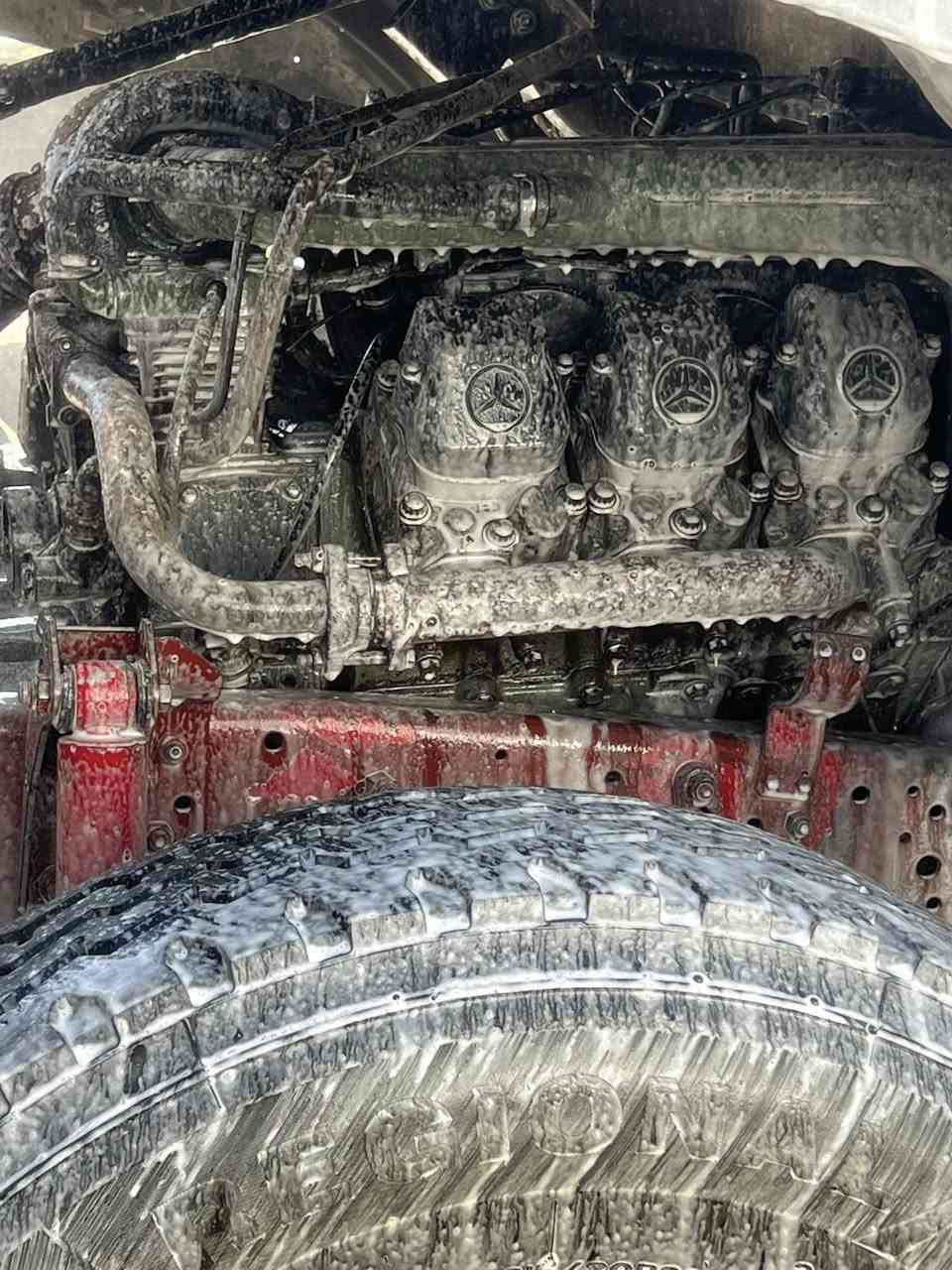 للبيع بسمي سنوي قلاب
مديل 92 مكينه تيربو كير 6 وشلعه فافون 
حداديه كهربائية جديد تخم تاير 
الشراي يخابر ***********
