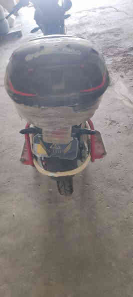 ماطور هيوشا شحن للبيع بدون بطاريات سعرة 300ألف قفل تفاصيل هذا رقم  ***********
