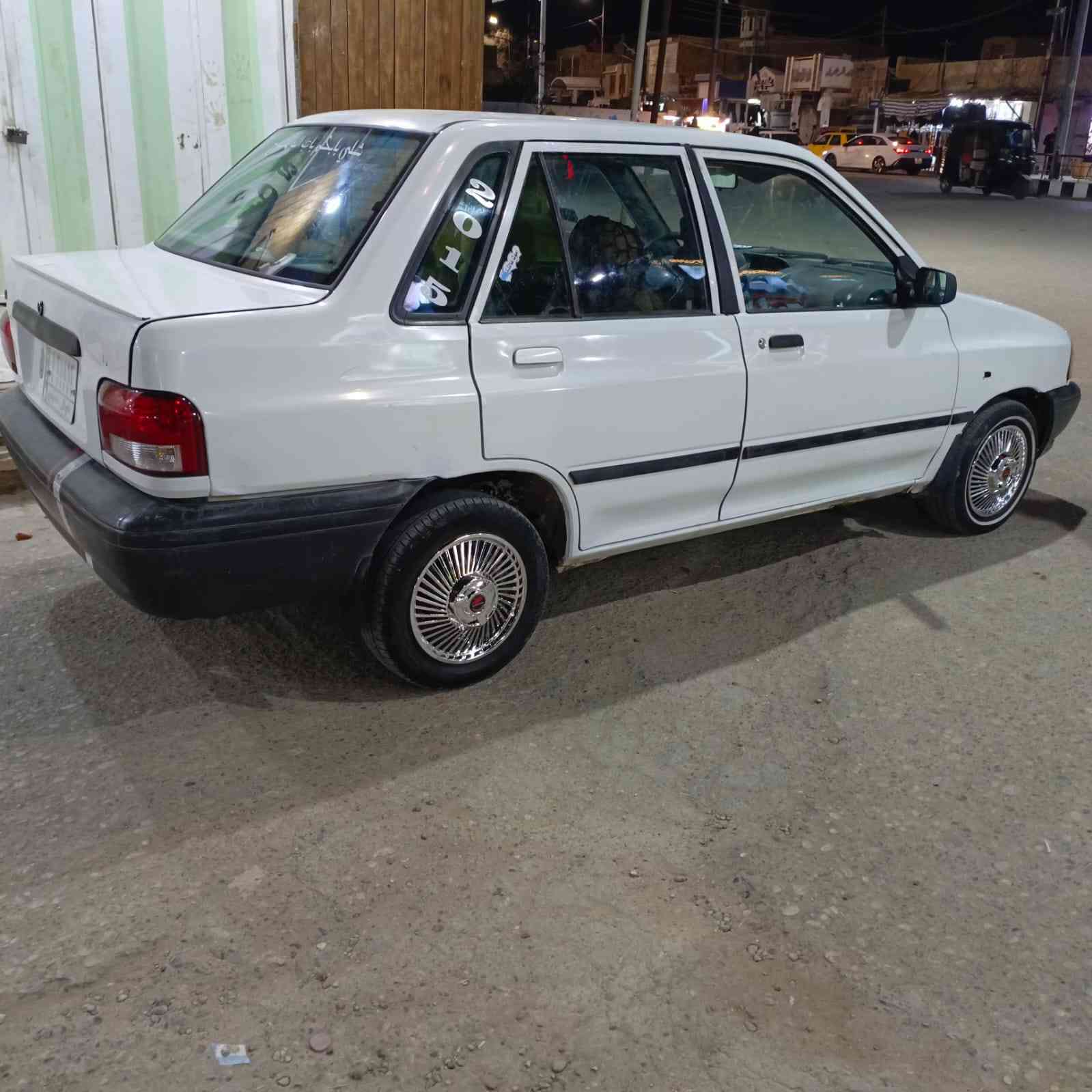 سلام عليكم سياره البيع سايبه مديل 2015 مكينه وكير مكفولات مكفوله كفاله عامه من ضربه وتبديل وصبغ  برانكيت مكفوله  حداده جديده تخم تاير الكهرباء كلها شغاله تبريد وتفه شغالات  ترايك وين ماتريد   سياره حلوه كلش  تقفيل بلرموت  سنتر الوك  سعر 27وبيه  مجال  قليل  مكاني العماره ميسان هاذ رقمي ***********
