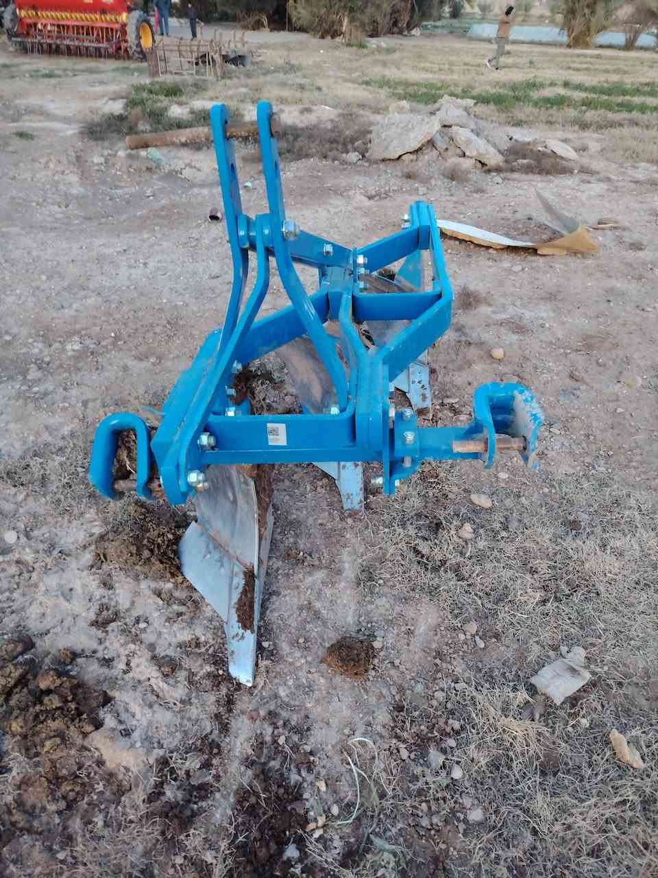 السلام عليكم فدان تركي حجم 10 ثلاثي جديد السعر مليون و ٣٠٠ للاستفسار الاتصال على الرقم *********** مكاني صلاح الدين قضاء العلم
