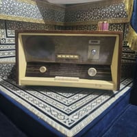 للبيع راديو ألماني أثري أصلي، عمره أكثر من 66 سنة، بحالة جيدة وشغال. ق...