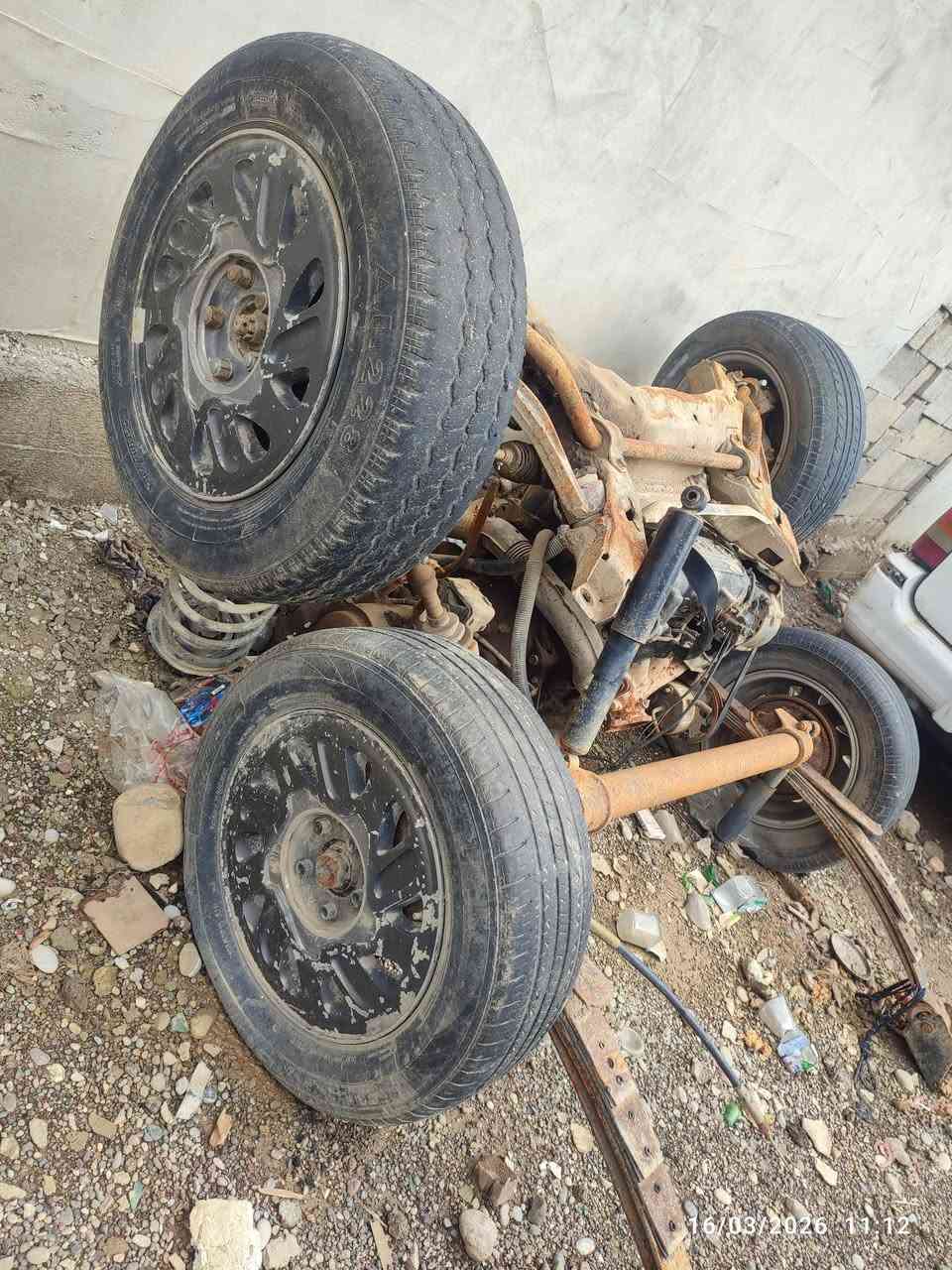 للبيع محرك دوج 3300 مع الگير كهربائي 
*ما عرف عنو شي متروك  3 اوراق كامل

* دنكير وره 15حجمو 100 الف  
*فلبر كامل مع الطبلات 100 الف *اسطابكسنات ثنين الواحد 75
 *مشط استيرن 100 الف وبي مجال 
التصال على هذه الرقم ***********
 فقط ويلكب مو للبيع
