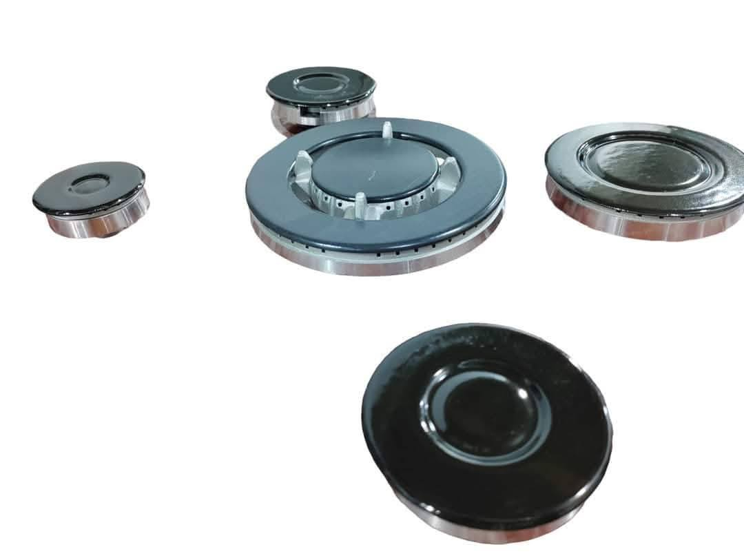 هلاَ واسهلاَ طباخك عطلان وماعندك مجال اتدزه للمصلح لگينالك حل انتَ وگاعد أبيتك اجيك
فرن
عيون
باب 
كلشي يخص الطباخ يمنه 
مـ؏ التنضيف وترتيب  

بس أتصل ؏ رقم 
‏‪***********
ابو طلال يوجد واتساب 
موجود واتساب هم
او مراسلة الصفحة
