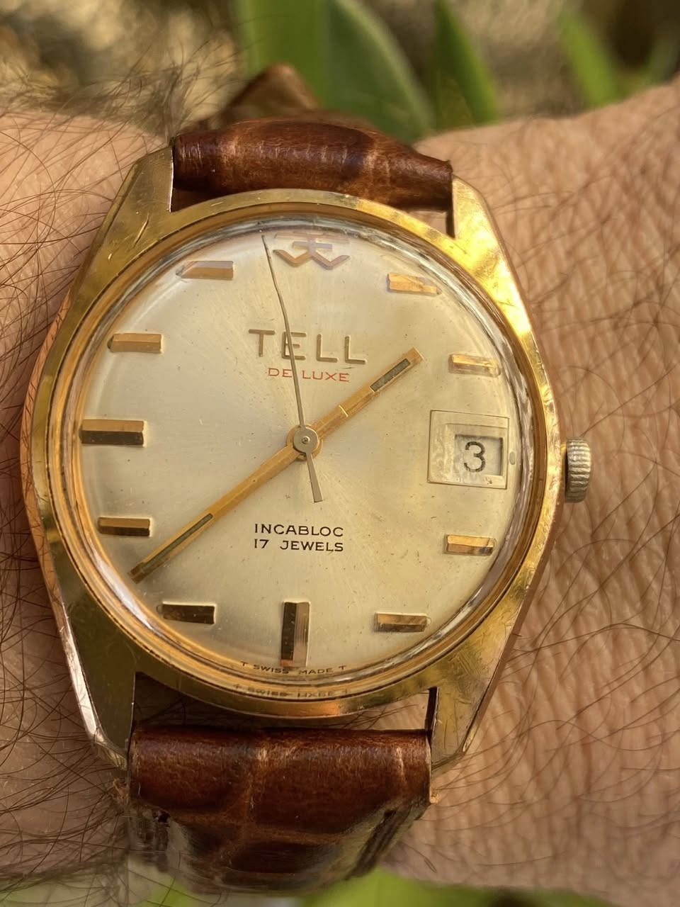 السلام عليكم 
نوادر القطع السويسرية
رادو 
ارادث
جوفيال
تيل 
تيسوت
كونتينتال 
اوريس
كولبر
انيكار
ويست اند  
هنري ساندوز
فافر لوبا
اولما
فولمن روسي 
نظافة تامة
تعمل بكفاءة عالية 
الوان مميزة 
تفاصيل القطع عالخاص مباشرة 
يوجد توصيل لجميع المحافظات 
***********
