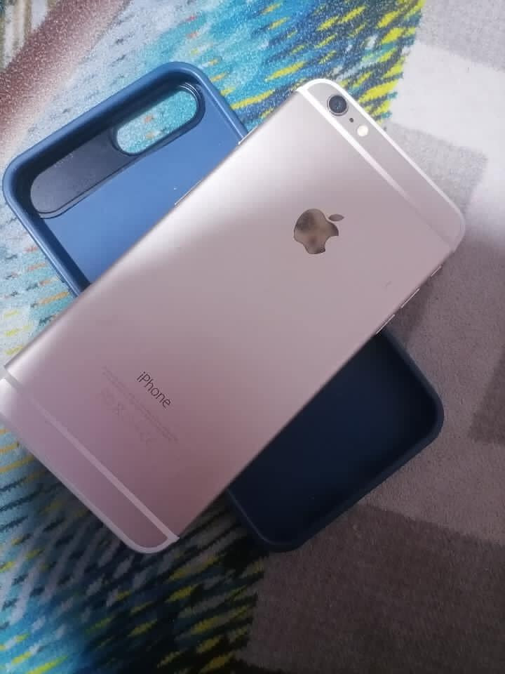 السلام عليكم 
ايفون 6 بلاس جهاز شاشته مفطره ماماثر عل لمس نهائياً كلشي شغال شوفت عينكم بالصور ذاكره 64 بطاريه 92 صرفيه كلش زينه مبدل بطاريه فقط اصليه ملحقات كيبل شحن وكفر للبيع السعر 65 وبي مجال حك جيه


**إذا كنت صاحب هذا الإعلان وتريد حذفه لأي سبب، رجاءا أرسل رسالة إلى الدعم الفني**