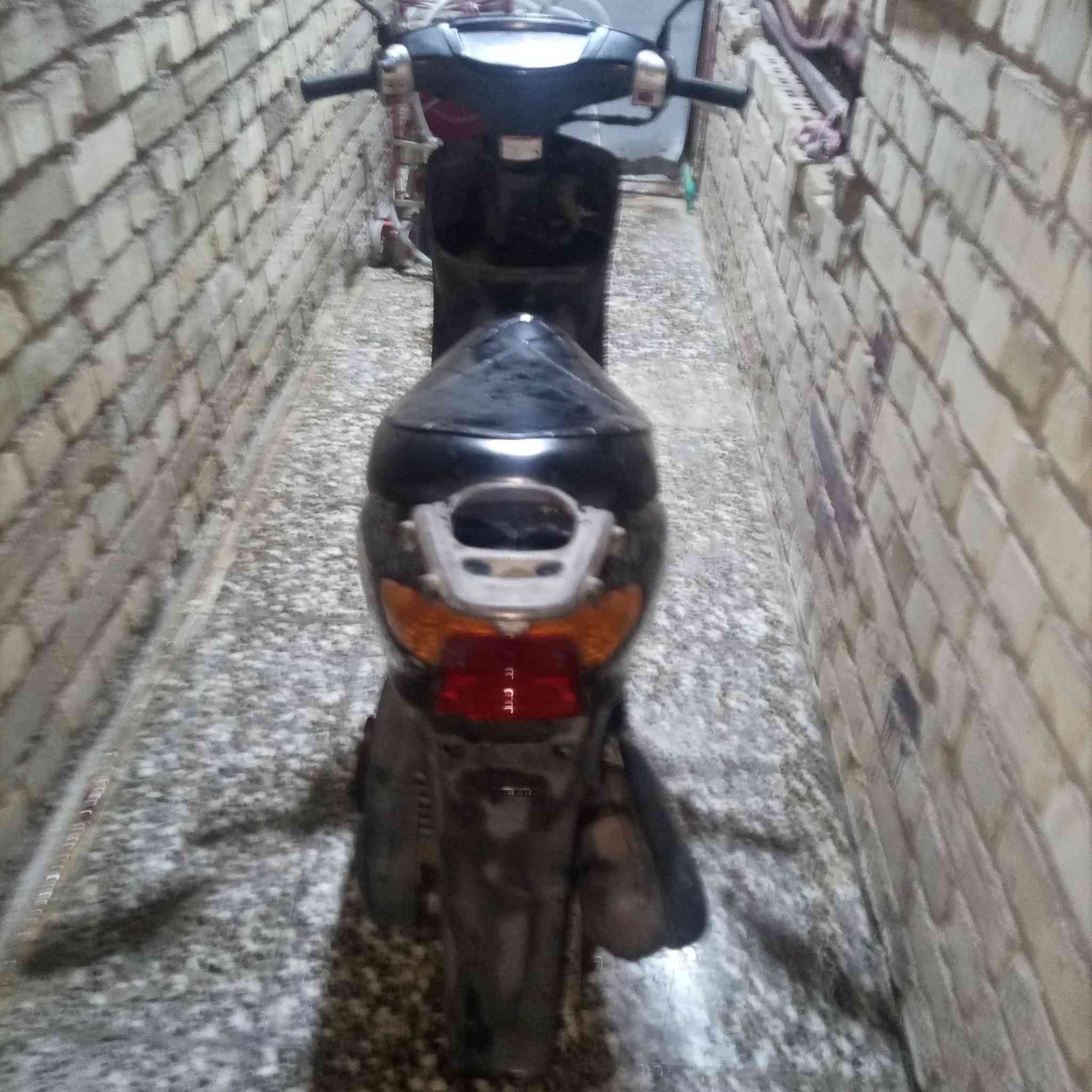 للبيع دراجه عصفوريه كله شغله سعر 350 وبيه مجال مكان حي نصر رقم ***********
