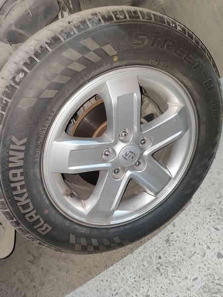 كفاله عامه 

قفل مركزي وريمونت

شاشه وكامره

فتحه بلسقف

مكينا وكير بشرط

طخم تاير جديد

جامات كهرب

كير اوتماتيك

مكينا 2400

رقم الجديد

كاربون بنازين بيها

سعر132 وبيها مجال حق الجيه 

التصال على رقم***********
