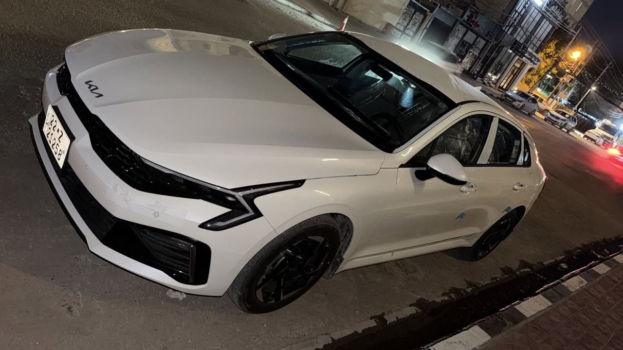 السلام عليكم
معروض للبيع 
كي فايف 2026 اخذتها قبل يومين بعدها زيرو ماشيه ٢٠٠ كيلو بس على كد الترقيم 
بس احتاجيت فلوس ودابيعها
فول عدا البانوراما 
رقم اربيل وكاله او تحويل بضمانتي 
السياره جديده شخط مابيها ولا اي ملاحظه مصارلها يومين عندي بس
السعر 245 ورقه مجالها بسيط للشراي 
مكاني النجف حي العداله
***********
