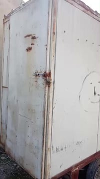 متاح كرفان مع ستوته قديمه مثل ما واضح بالفيديو سعره 250 بي مجال اتصل ع...