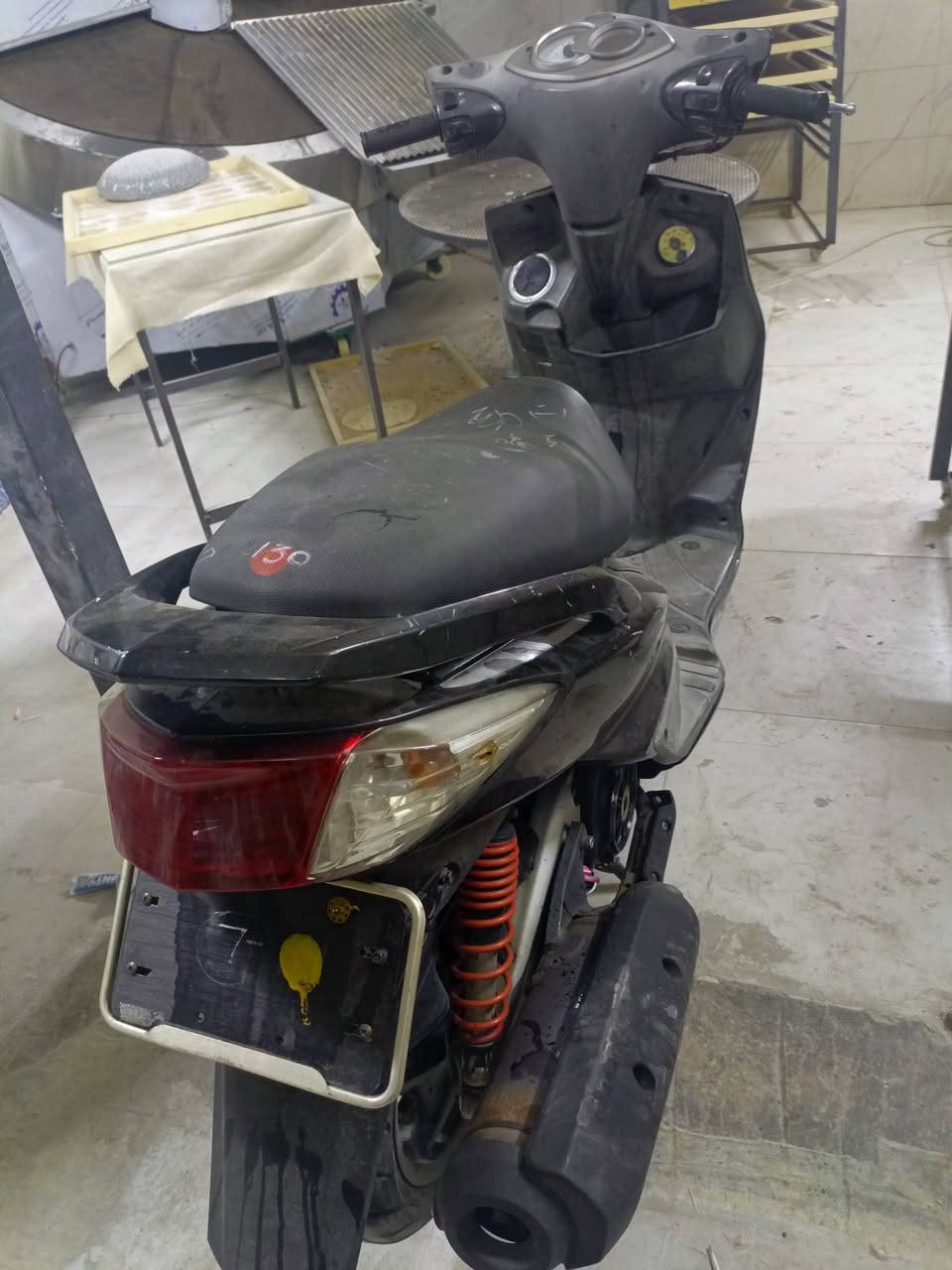 شباب للبيع فحل خطين مال رمبه ايشي مفتوح ايشي تجاري تاذهه بلاش ممحتاجه متروكه بل معمل صار 20يوم سعره 1000 ***********رقمي واتساب موجود
