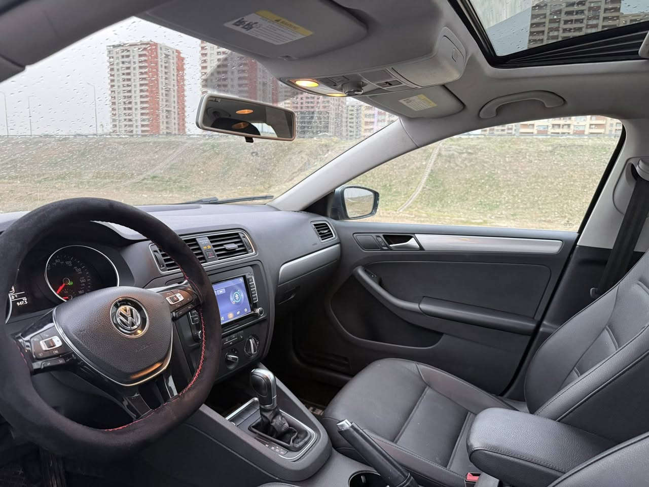 جيتا ٢٠١٨ فول فول مواسه فات قه پاس ١ پارچه سبوغ جاملغي. دواوه بي ئيرباك هه موي به شه رت به ناوي خومانه هه تا ئيستا ٣١ مايل رويه زور نويه داواي ١٢٩$
***********
