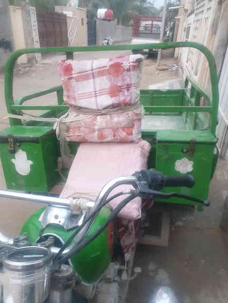 سلام عليكم مديل 22 اوراق اصولي مبدل كلجات مامغسوله للبيع سعرها 1550 مجالها قليل كربلاء ***********
