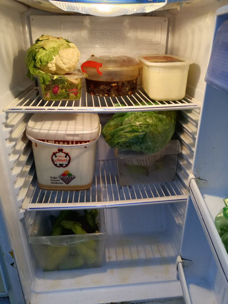 ثلاجه كونكورد اكبر حجم.ماداخله تصليح .سعر ١٢٥ وبيه مجال .***********
