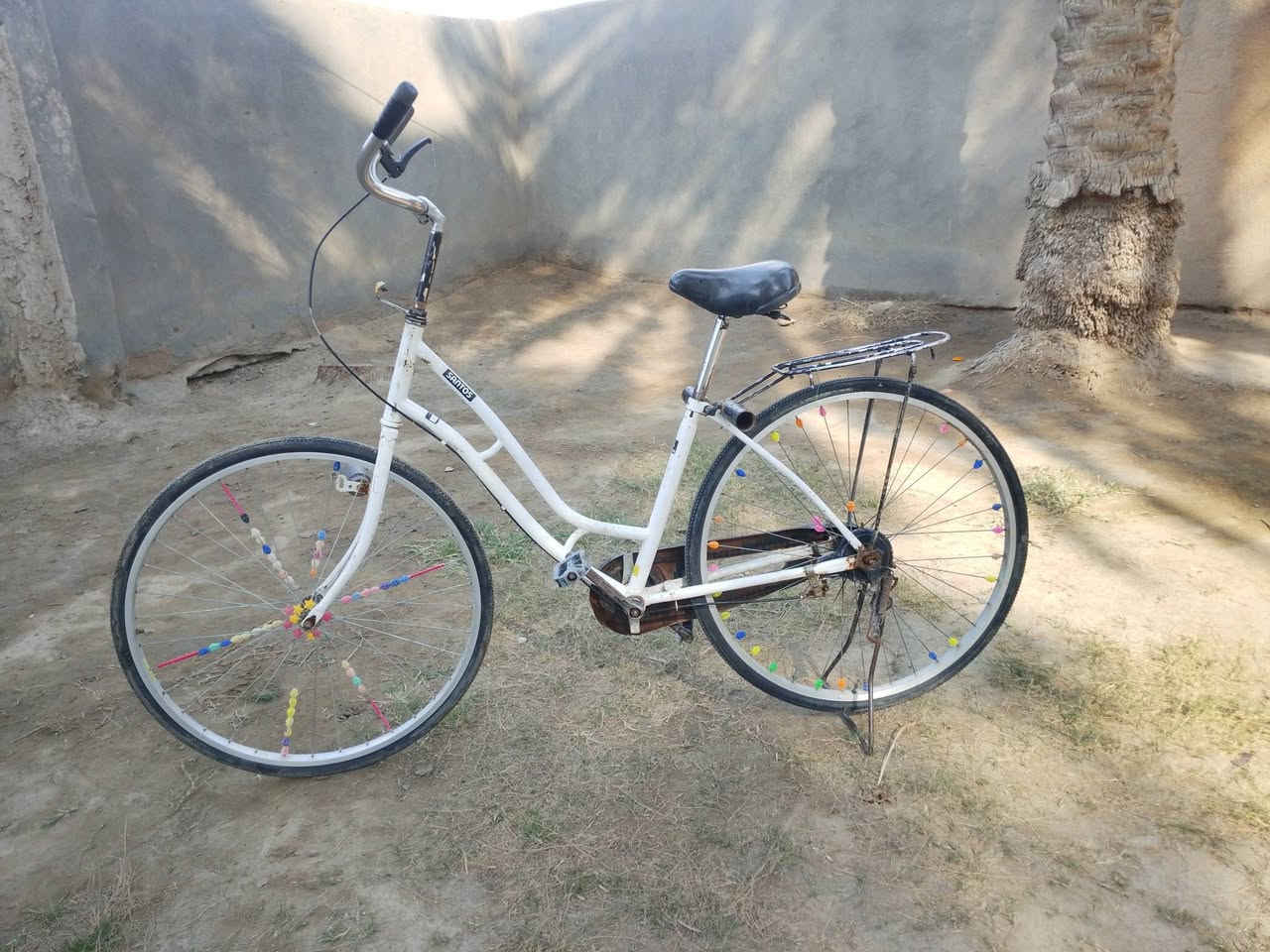 باسكل للبيع فول موصفات حجم 27 السعر 80 بي مجال مكان دوانيه دغاره


**إذا كنت صاحب هذا الإعلان وتريد حذفه لأي سبب، رجاءا أرسل رسالة إلى الدعم الفني**