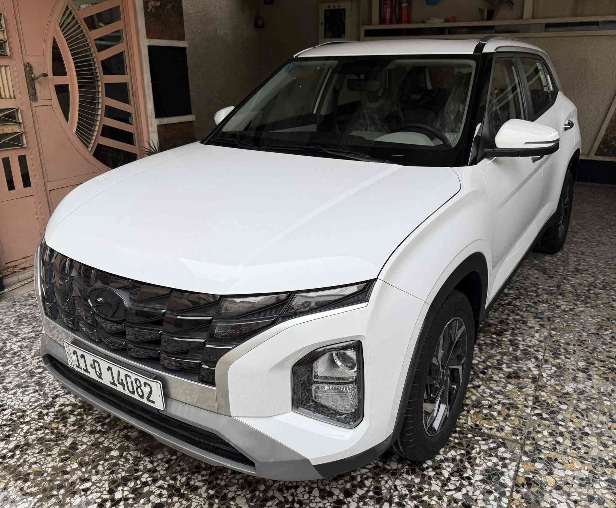 كريتا موديل 2024
خليجي ضمان الشركة الاولى 
ماشية 5k
السعر (158)$قفل
في حالة الزيرو 
فول مواصفات 
بانوراما 
بصمة تشغيل وتشغيل عن بعد 
مري جانبية شفط 
عدادات ديجيتال
شاشة كبيره
كاميرا خلفية 
حساسات خلفية 
اضواء led 
اوتو هولد 
هاندبريك كهربائي
كير ٨ نمر
تحكمات ستيرن جهتين
شفتات ستيرن 
شاحن لاسلكي
منافذ USB 
تبريد قطعتين
اشاير بالمري الجانبية 
الهاتف/***********
العنوان/بغداد الكرخ
