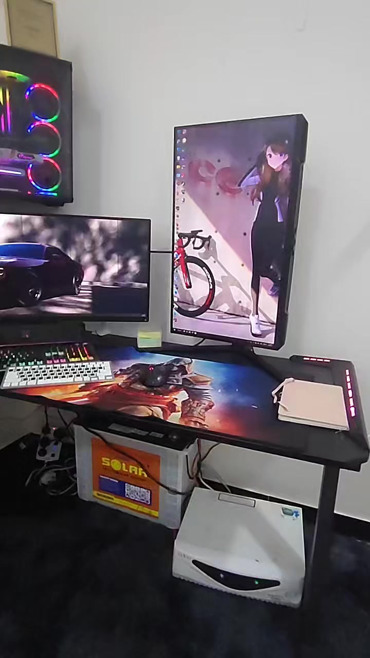 تجميعه كالمله مفوله جميع اللملحقات وياها
الشاشات والميز والسماعات كراسي 2 عاكسه 10 امبير تشتغل 10 ساعات  شاشات مفوله حجم 34.....27.....28..4k...144h
راسلني واتساب ***********  بسعر مناسب جدا سبب الانتقال
