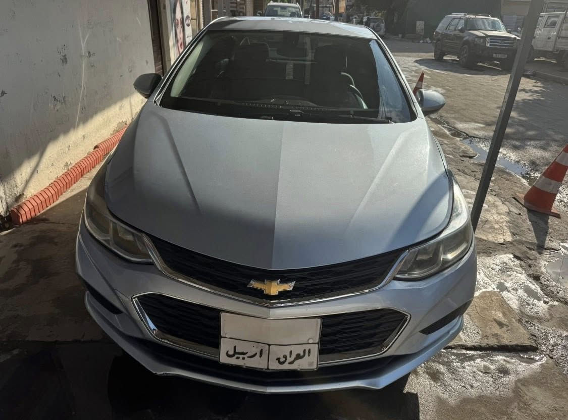 السلام عليكم
شوفر ليت كروز موديل ٢٠١٧ 
سيارة باسمي 
مكاني بغداد 
الرقم ***********
