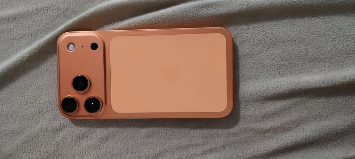 سلام عليكم جهاز للبيع ايفون  xrمحور ايفون 17برو مبدل بطاريه قبل يومين عل شرط شاشه بلادي فيس ايدي مايشتغل 
موبايل كلشي شغال كلشي كامرات سيمكارت فلاش اي عيب مابي تحوير كلش حلوو 
للبيع او مراوس شعندك نزل 
سعر ١٦٠وبي مجال 
مكاني كركوك القادسيه ٢شارع ابو وليد 
رقمي /***********
