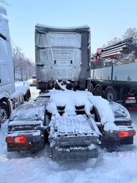 اكتروس عدد ٢ بعدهن باوربا موديل ٢٠١٨ ماشيات ٦٠٠ الف كم رتايدر ١٨٤٢ حجم...