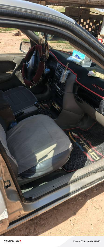 سلام عليكم 
اوبل فكتره 1991 حجم 18 كير جيد شرط محرك شرط كهربائيات كلها شغاله دشبولها كلو شغال اشاير كيجات لايت نشرات السياره جاهزه مال بيت هزه جديده سنويه جديده  اني الشرعي 
السياره شرط بس جماليه سعر 50
*********** بي واتساب
