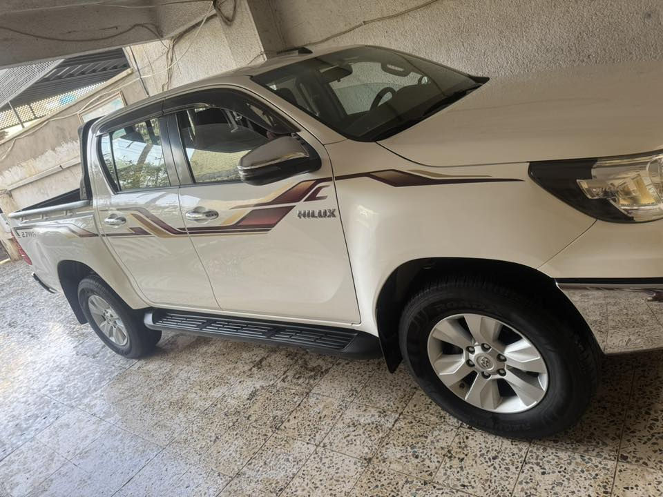 بيكم تويوتا فورويل موديل ٢٠١٩ رقم بغداد الجديد باسمي ماشية ١٣٢ مكفوله فول موصفات كشنة تفي تبريد ***********
