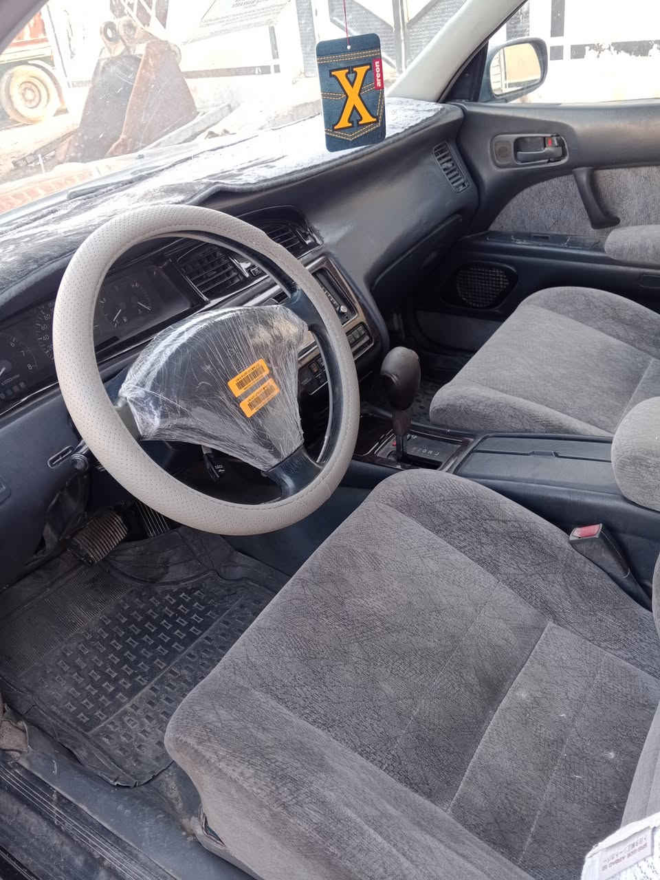 سلام عليكم
سياره بطه البيع مكفوله كصه ونقل جثه وضربه 
موديل 1993 بصره نكليزي مصبوقه جمالي
مكان بصره زبير ***********
