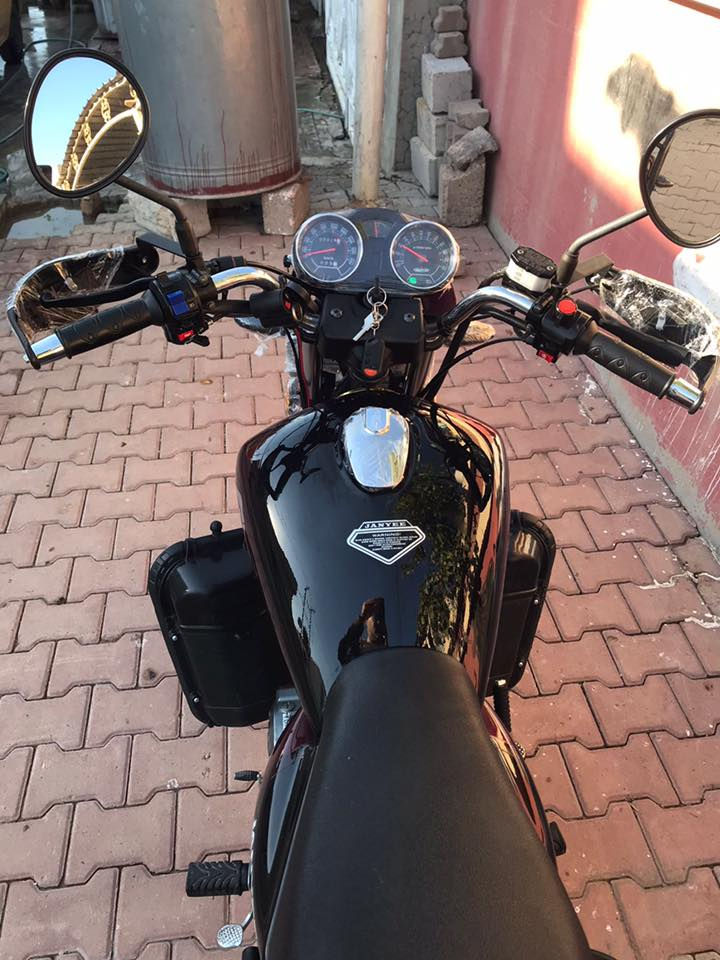 دراجة جيني صفر ، ماشي كلش قليل ، موديل 25 ومرقم انكليزي ، تحويل نفس اليوم ، وسعر حلو 2100 وبس مجال بسيط ، مليونين و100 
***********
