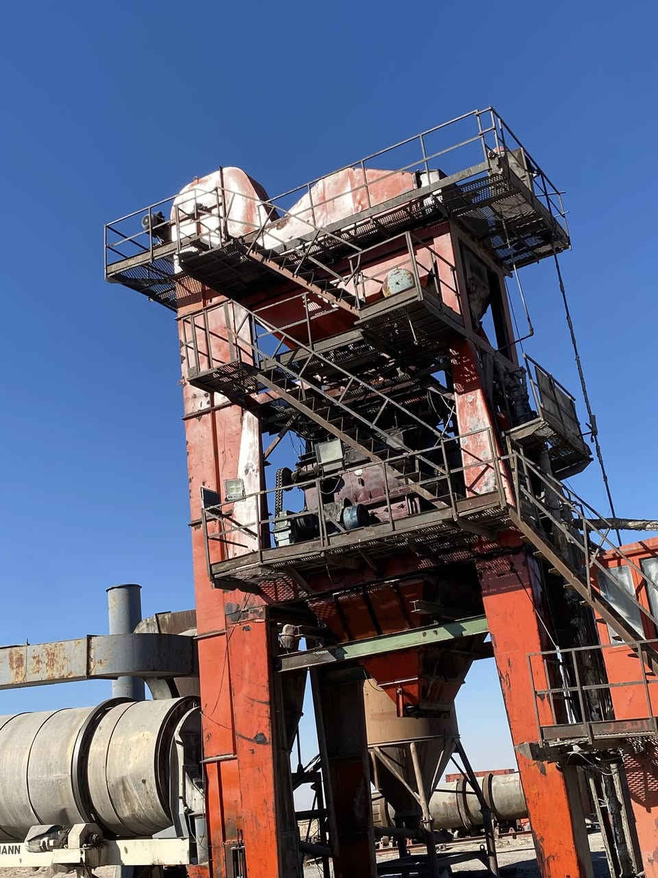 سلام عليكم معمل فقط للبيع المعمل جاهز  سبب لبيع عدم التفرغ رقم ***********
