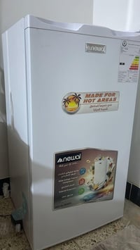 ثلاجه • ٦ قدم • استخدام قليل