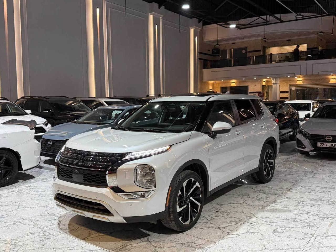 𝑴𝑰𝑻𝑺𝑼𝑩𝑰𝑺𝑰  𝑶𝑼𝑻𝑳𝑨𝑵𝑫𝑬𝑹  𝑺𝑬  𝑨𝑾𝑪  ‏4x4
موديل  2024
محرك 𝒄 𝒄 2,500 
فول مواصفات
بانوراما
بصمة
٧ راكب
كيج اليكتروني
كشن جلد
كشن تدفئة
ابواب بصمة
ابواب بردة
نظام كاميرا ‏‎  °360 
لايتات ليد زينون
حساس امامي و خلفي
رادار امامي و خلفي و جانبي
بريك بصمة
صندوق شفت 
مراية شفت كهربائي 
سيارة باب خلفي صبغ
مسافة 40,000 𝑴𝒊𝒍𝒆𝒔
سيارة موجود اربيل

رقم شاصي

JA4J4VA88RZ008943

☎️ 
***********
***********

#𝑴𝑰𝑻𝑺𝑼𝑩𝑰𝑺𝑰 #𝑶𝑼𝑻𝑳𝑨𝑵𝑫𝑬𝑹 أربيل, العراق
