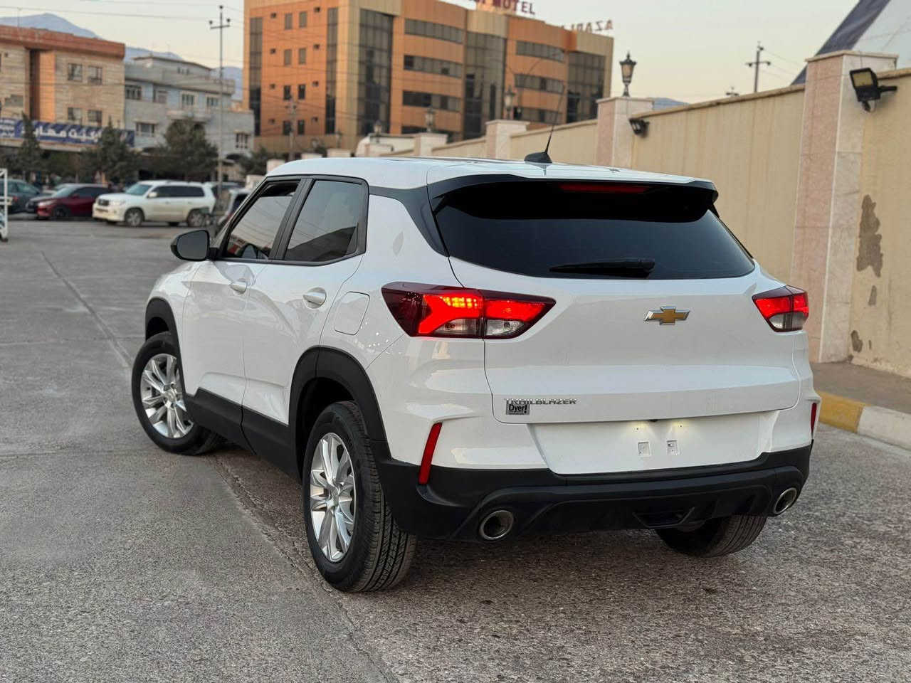 Chevorlet Trailblazer LS 2023 تريل بليزر

جملغ و نص بوند صبغ بدون دواخل بدون ارباك 👌
باب النفر شبرين تعديل بارد، ٩ الاف ميل ماشية 
راديتر شركة و حماوة مضبوط ✅

جاهز بدون مصرف و كل شي بلادي شركة 💯

سعر بلاش 🔥 112 ورقة و مجال بسيط
مكان عقرة " ئاكرئ"
واتس اب و كورك *********** Singapore
