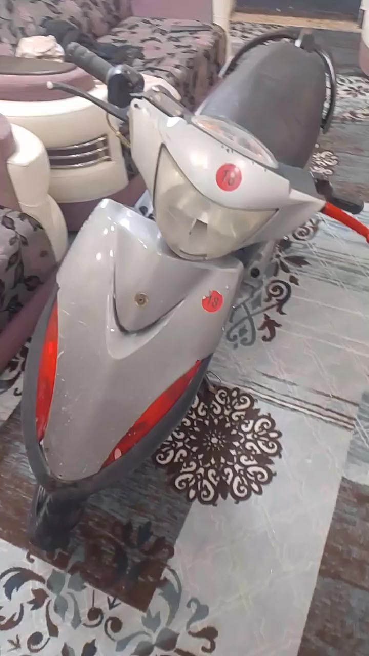 ماكس عدله شغاله نكره سلف   بيع كوم حديد
300 مكاني مدينة الصدر ***********
