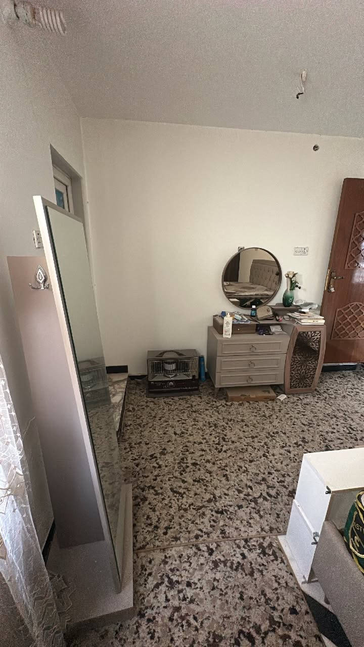 غرف نوم للبيع
حي المتقاعدين 

+964 770 723 2520 
ابو حسين 
الرقم متوفر واتساب


**إذا كنت صاحب هذا الإعلان وتريد حذفه لأي سبب، رجاءا أرسل رسالة إلى الدعم الفني**