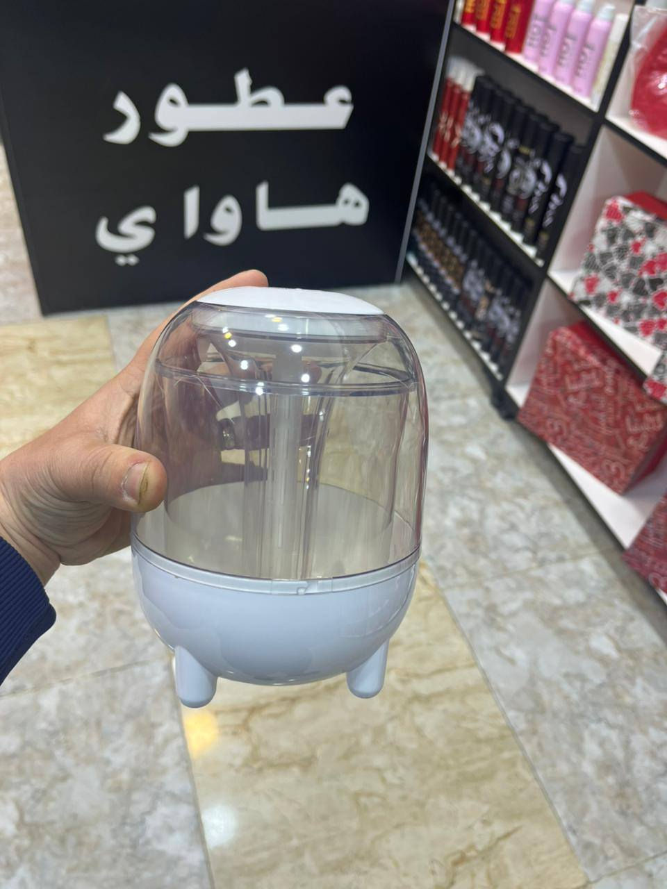 مباخر وفواحات ۔ميزي عطر بيتج بلعيد ۔من عطور هاواي شارع العسافي


**إذا كنت صاحب هذا الإعلان وتريد حذفه لأي سبب، رجاءا أرسل رسالة إلى الدعم الفني**