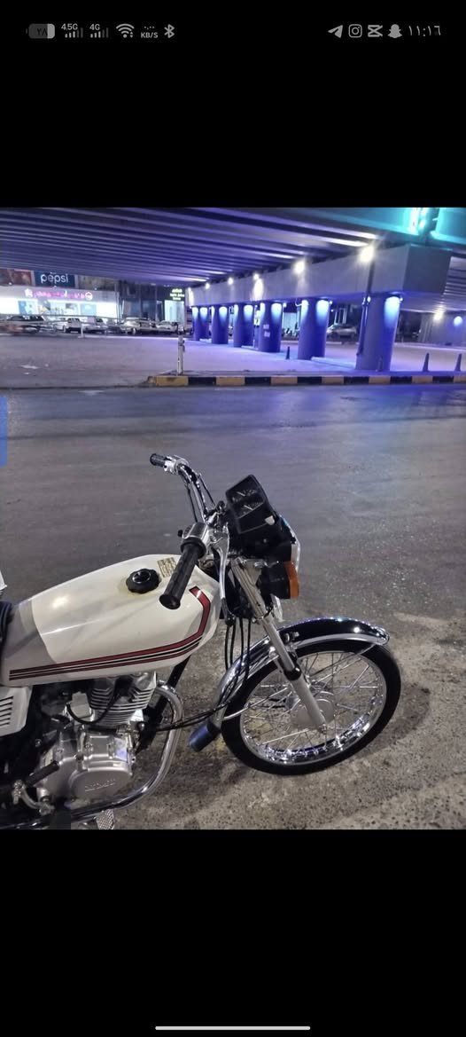 اخوان تم اعاده هذا المنشور بسبب ناس ما عندهم كلمه دراجه ايراني بدون اوراق فقط اسوي لك مكاتبه دراجه ما ناقصها اي شيء تعمير فول سعر 700 والمو شراي رجاء رجاء رجاء لا يتعبنا ولا ينطي كلمه ***********
