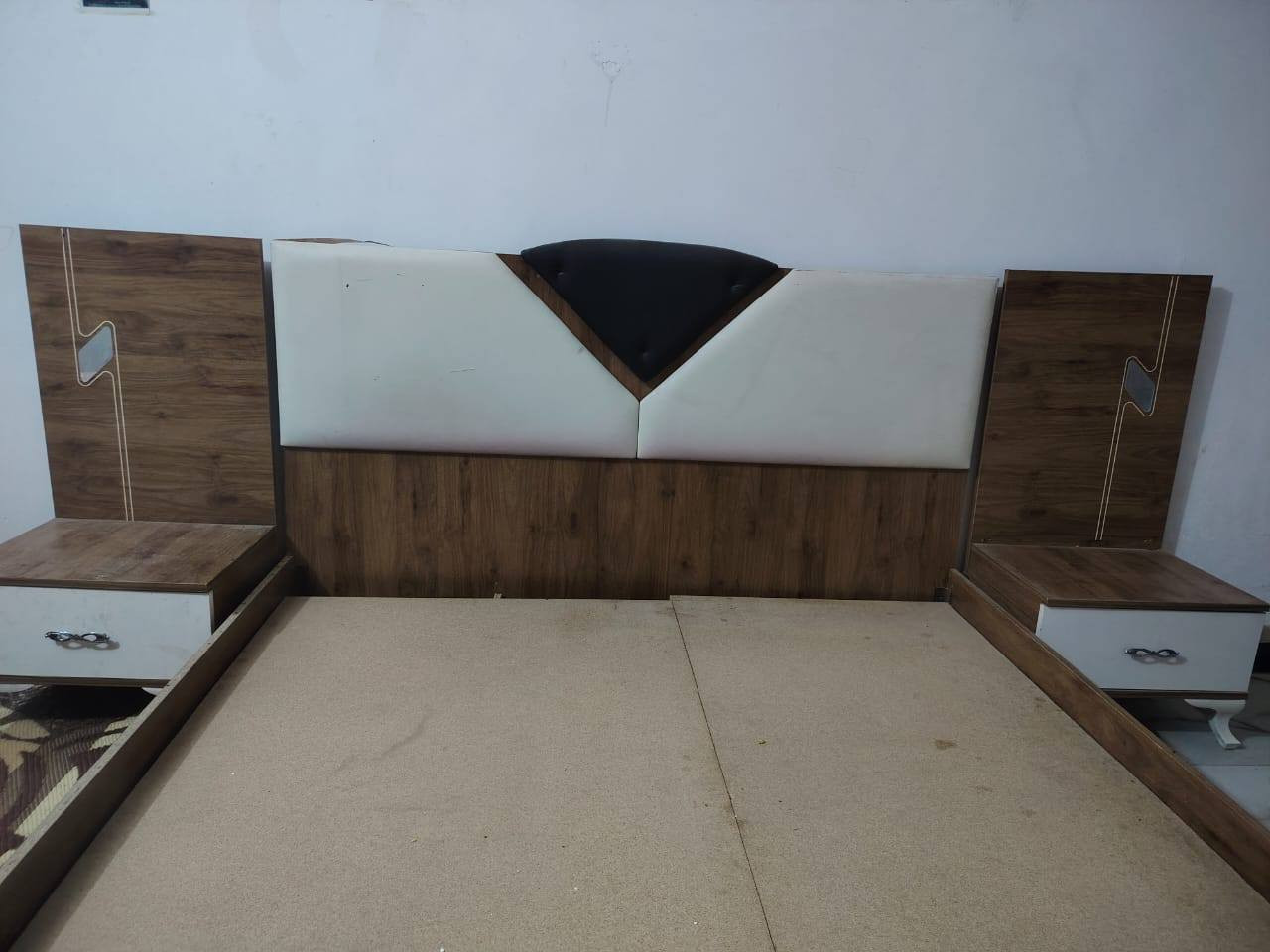 للبيع شراي يجي خاص او يتصل ***********
