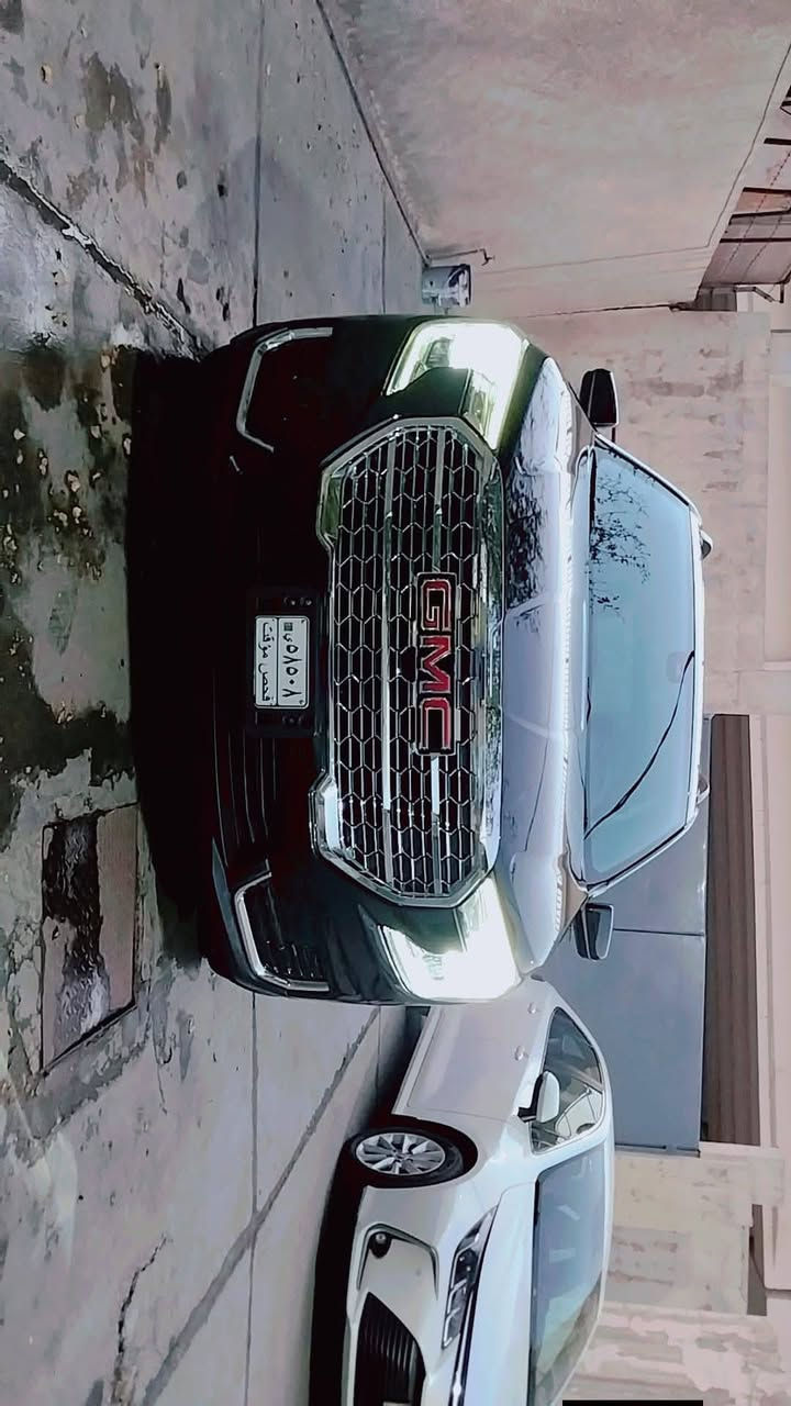 سلام عليكم جمسي تيران فول مواصفات كلشي واضح بل صورر اني كاصهه وعلى يدي عمرتهه ورقمتهه بغداد بسمي تحويل مباشر رقم نكليزي مكاني بغداد بلديات شارع مصرف سعر ٢٠٠ وبيهه مجال ***********
