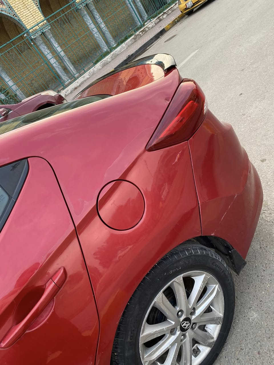 السلام عليكم النترا 17 وارد امريكي ماشيه 94 مكينه 2000 دوش كير At المرغوب  رقم اربيل هزه وسنويه جديده بسمي بدون دواخل وشواصي السياره ليبل واحد حادثها جامل خلفي موجوده صور الحادث وسونار مواصفات معروفه كامره شاشه تحكمات ستيرن و مانع انزلاق ايكو سبورت نورمال كروس سرعه وباقي الموصفات المعروفه   سياره خير من الله عارضها 118 وبيها مجال لشراي 
مكان بغداد *********** غير متواجد ع الفيس
