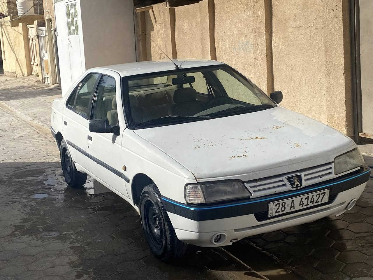 السلام عليكم بيجو 405
بيهة جاملغ مبدل وتلگيط خياسات قبل فترة مبدل كازكيت وكور بشركة بلادي وكل تصليحات السيارة بالشركة مع الوصولات كير كفالة ومحرك لاتنقيص ولا تبخير سنوية بسمي شرط مداور 

السيارة مال جناي ما عايزة شي تبريد ثلج السعر 38 وبيهة مجال بسيط المكان نجف والرقم نجف للاستفسار ***********
