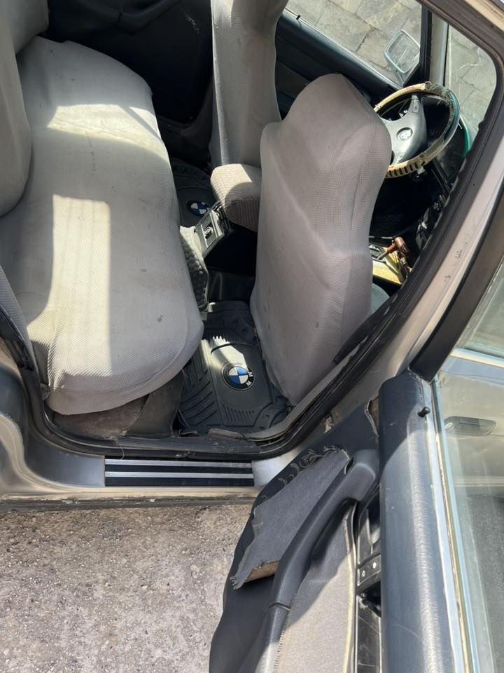 بي ام 535 سياره حلوه محرك فيفي تي المكان بعقوبه السعر 43 وبي مجال  اي استفسار اتصل *********** الخاص مفتوح
