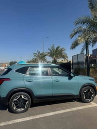 كيا سلتيوز اعله مواصفات فول الفول تبديل قطعتين نفس اللون وباب صبغ فقط ...