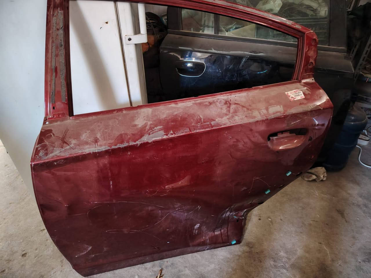 للبيع قيم بما يرضي الله باب چارجر وايد بدي ماروني 
والثاني اسود بي جامع وسنتر لك وسماعات 
مكاني الدورة ويوجد توصيل


**إذا كنت صاحب هذا الإعلان وتريد حذفه لأي سبب، رجاءا أرسل رسالة إلى الدعم الفني**