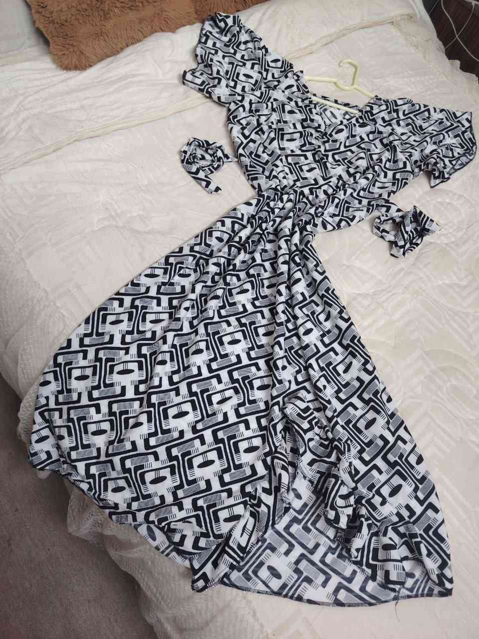 دشداشة  نسائي  

خامة كريشة   شرط الفحص

فري سايز  
#متوفرجمله_مفرد
#متوفر_بكميات_محدوه_جدااا


**إذا كنت صاحب هذا الإعلان وتريد حذفه لأي سبب، رجاءا أرسل رسالة إلى الدعم الفني**