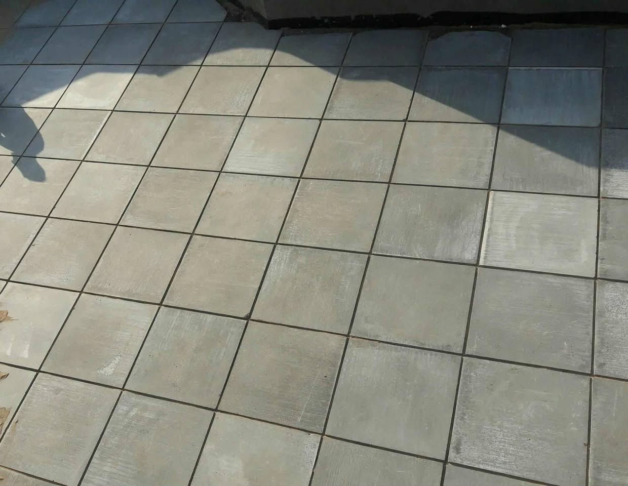 إعلان
***********
***********
السلام عليكم ورحمة الله  
مستعدين لعمل كافة السطوح بالزفت والشتايكر كما في الصور اسفل موضحه 👇
عملنا من شرط النجاح بفضل الله
سعر المتر ب ١٤ كرسته وعمل 
الكرسته تشمل 👇
اولا / فرش فلانكوت 
ثانيا / تزفيت السطح 
ثالثا / يفرش طبقه سمنت 
رابعا / يفرش نايلون زراعي اصفر 
خامسا / يفرش تراب زميج درجه اولى 
سادسا / يطبك شتايكر درجه اولى 
سابعا / ترميل الجوينات بالرمل قبل عمل الماستك 
ثامنا / اضافة الماستك 
تاسعا / يصب سمنت  جوانب الشتايكر ( الداير )
عاشرا / يغطي الداير بالماستك لضمان عدم تعبير الماء 
بالاضافه لمن يفضل اضافة الفلين او الفوم يضاف كلفته الى السعر 
والتوفيق من الله ✌️
للإستفسار مراسله خاص او الاتصال بالارقام التالي
***********
***********
